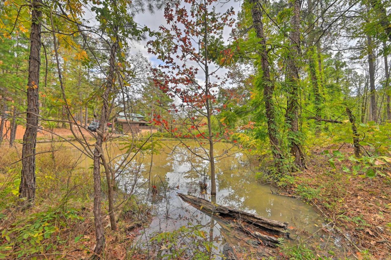 Tudor-Style Broken Bow Cottage With Hot Tub And Decks! Stephens Gap Екстер'єр фото